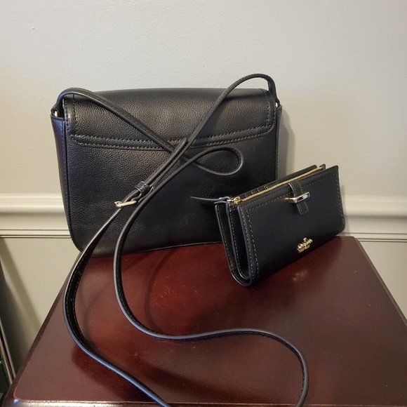Kate Spade cross body and wallet - Picture 2 of 2